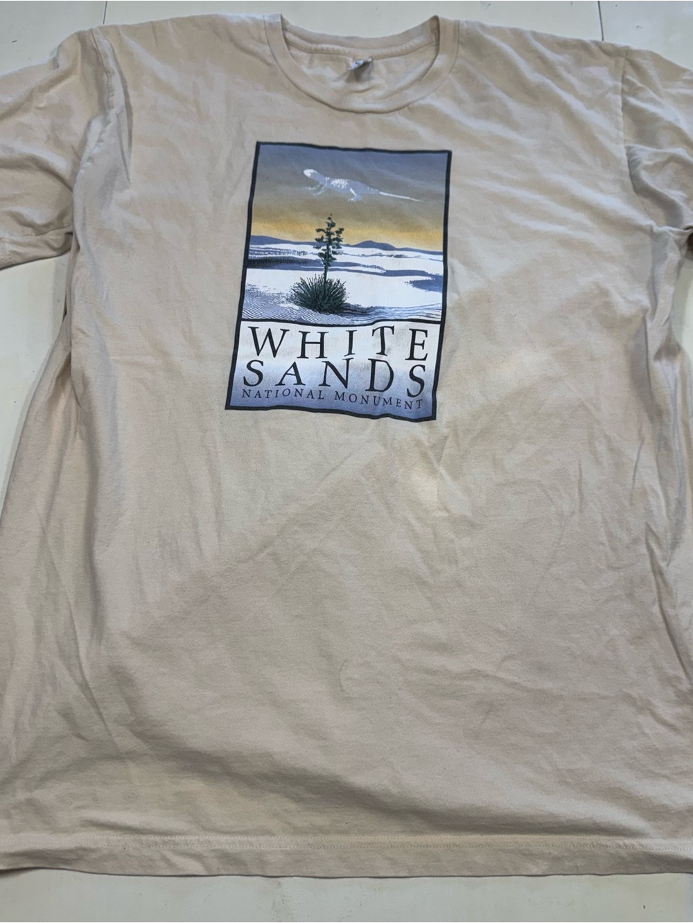 White Sands National Monument Graphic T-Shirt Beige (XL) Made in USA